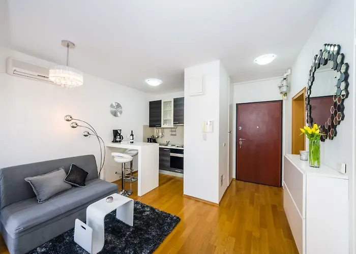 شقة K & K With Free Garage